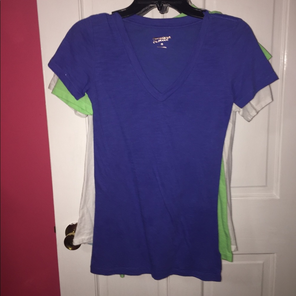 Purple v-neck tee